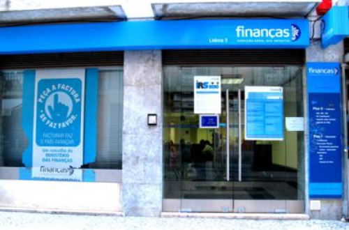 Finanças. Foto de Paulete Matos.