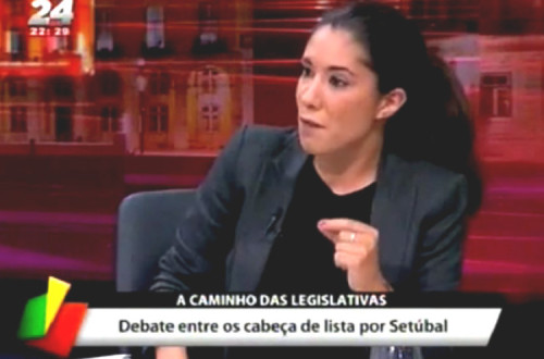 Joana Mortágua: “Quanto pior o país estiver, quanto mais pobres estiverem os trabalhadores, mais o governo se vangloria lá fora das suas reformas.” 
