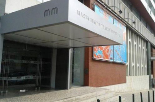 O Teatro Maria Matos foi inaugurado no dia 22 de outubro de 1969