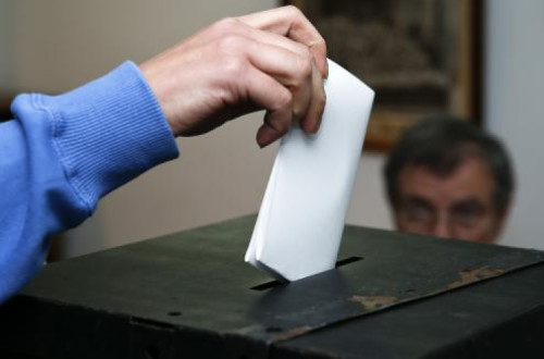 Urna de voto Portugal - foto de António Cotrim/Lusa