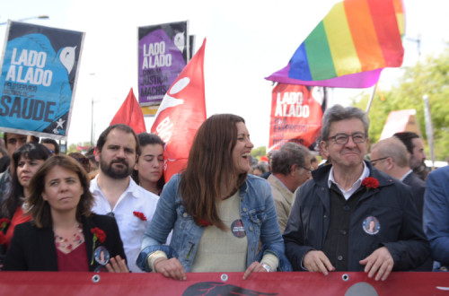 Catarina Martins, José Gusmão, Marisa Matias e Jean-Luc Mélenchon na manifestação do 25 de Abril, 2019. Foto de Paula Nunes.