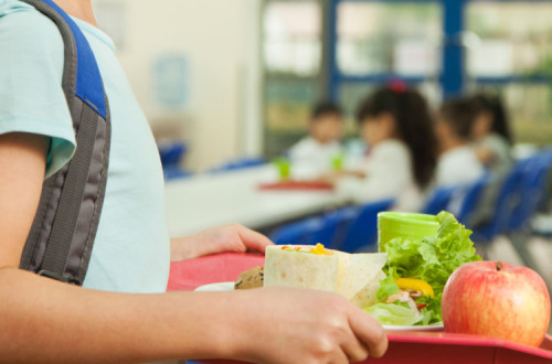 Refeição escolar.