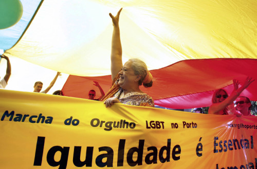 Regina Guimarães na MOP. Fotografia de Estela Silva, Agência Lusa