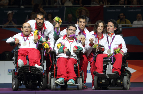 Bolsas e apoios para atletas paralímpicos serão iguais às de atletas olímpicos