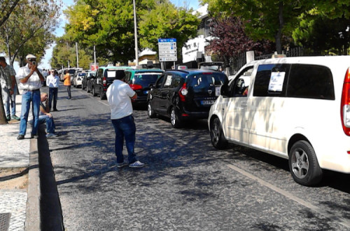 Protesto dos taxistas em Lisboa. Foto de Helena Figueiredo