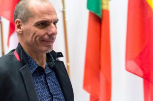 Varoufakis invocou o filósofo alemão Immanuel Kant para dizer que é preciso fazer o que é certo. Foto Left.gr