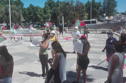 Protesto de trabalhadoras e trabalhadores do Vilanova Resort - Foto da CGTP