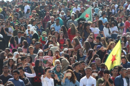 Comemoração da vitória das  Forças Democráticas da Síria em Kobane – Foto de ANF News