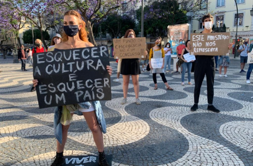 Manifestação de trabalhadores do setor da cultura em Lisboa.