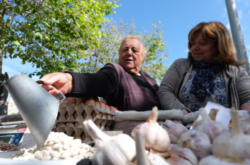 Muitos dos trabalhadores das feiras e mercados estão há muitos meses sem rendimentos.