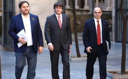 Suspensão da independência "era uma armadilha" de Madrid, diz Puigdemont