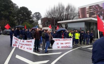 Trabalhadores da Efacec decidiram paralisar duas horas por turno a 23 de maio, em protesto contra o despedimento coletivo de 21 trabalhadores