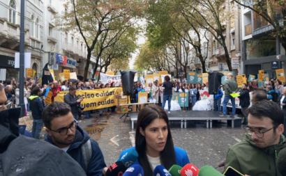 Mariana Mortágua na manifestação dos médicos.