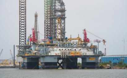 Prospeção de petróleo offshore no Golfo do México. 2019. Foto de Tony Webster/Flickr.