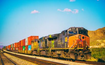 Comboio de carga nos EUA. Foto de Thomas Hawk/Flickr.