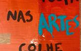 "Quem poupa nas artes, colhe tempestades". Pancarta da manifestação de 6 de abril.