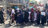 Mulheres afegãs manifestam-se em Cabul este sábado. Imagem do Twitter.