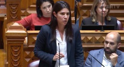 Radical é pagar 1000€ de renda por uma cave quando o salário mínimo são 700€