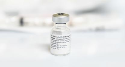 Vacina contra a Covid-19. Foto de  Province of British Columbia /Flickr.