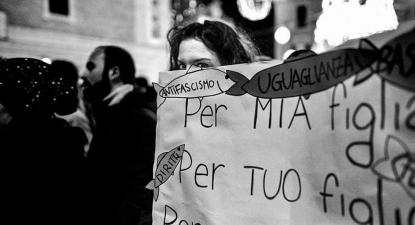 Manifestante contra Salvini. Dezembro de 2019. Itália.