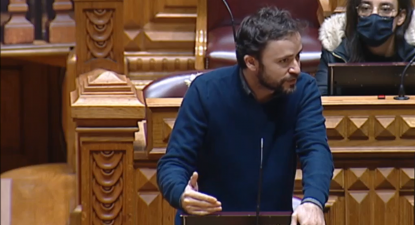 José Soeiro no debate na Assembleia da República