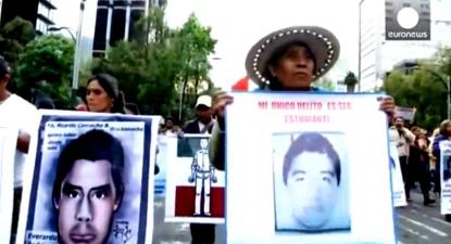 Manifestações assinalam 3 meses sem os 43 estudantes mexicanos