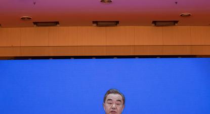 Wang Yi, ministro dos Negócios Externos da China na sua conferência de imprensa online.Foto de ROMAN PILIPEY/EPA/Lusa.