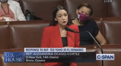 Alexandria Ocasio-Cortez discursa contra sexismo depois de ser assediada por congressista republicano