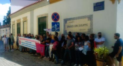 Concentração dos trabalhadores da Águas do Algarve.