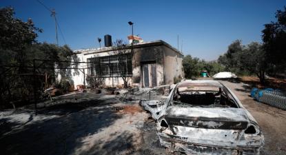 Imagens da destruição provocada pelo ataque dos colonos em Turmus Ayya, na Cisjordânia.