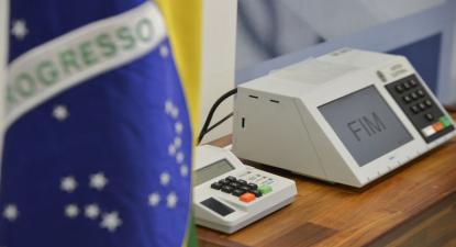 Urna eletrónica revolucionou processo eleitoral no Brasil
