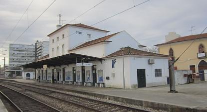Estação ferroviária de Ovar – foto de Mário José Martins, 2012 flickr, https://commons.wikimedia.org