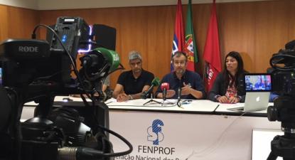 Dirigentes da Fenprof em conferência de imprensa. Foto da Fenprof.