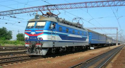 Locomotiva CHS2 dos caminhos de ferro ucranianos. Foto de Vivan755/Wikimedia Commons.