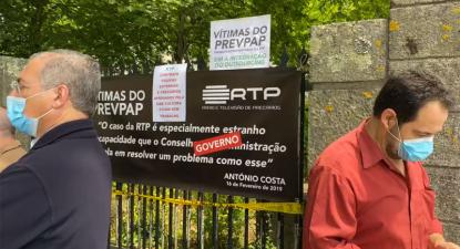 Precários da RTP em vigília pelo reconhecimento do vínculo laboral