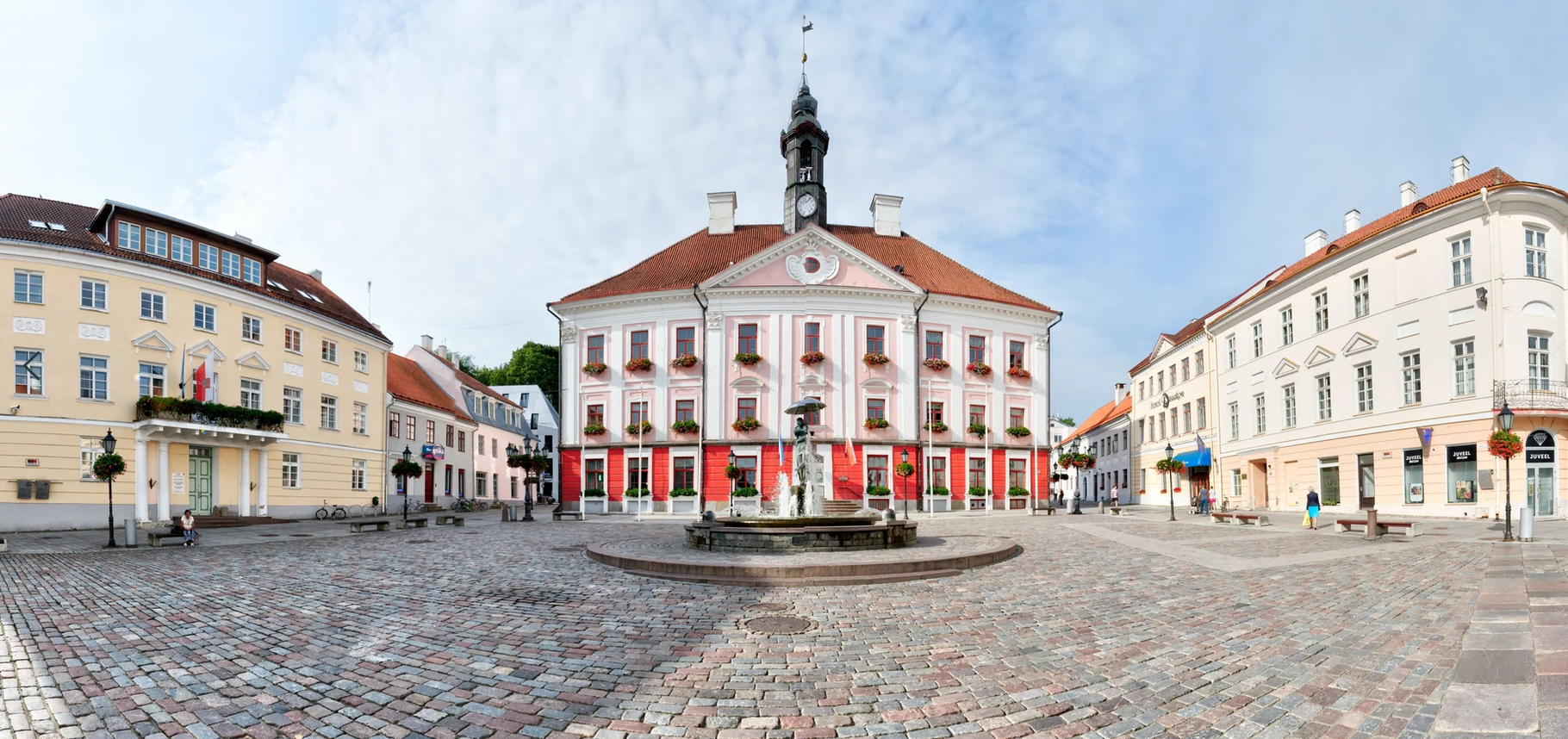 Tartu, Estónia. Fotos de Julius Jansson, Jacques Bopp e José Luís Peixoto