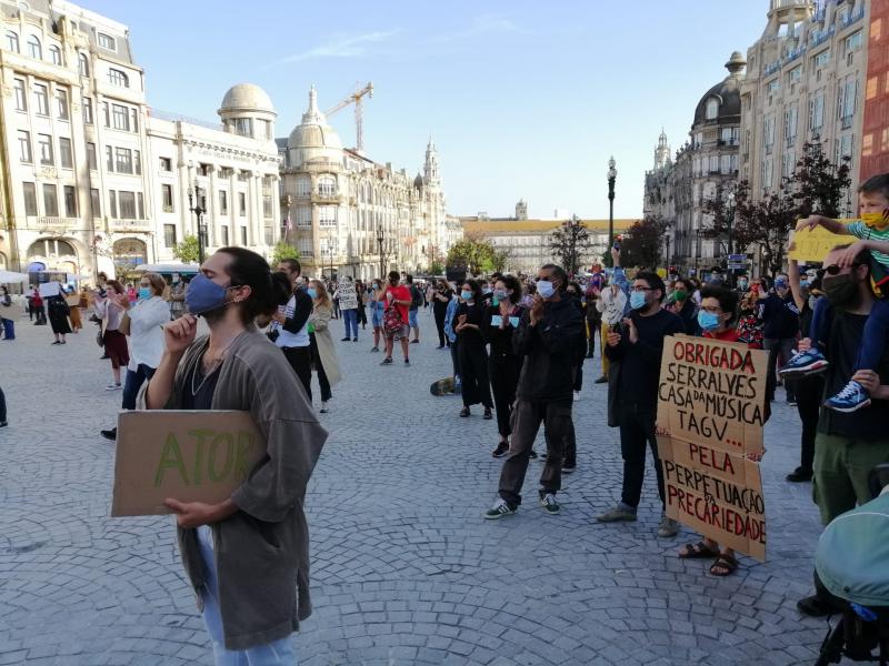 Manifestação na Avenida dos Aliados, Porto.